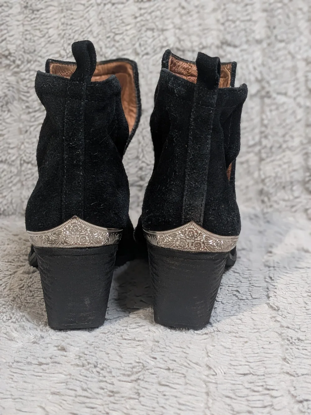Jeffrey Campbell chic black